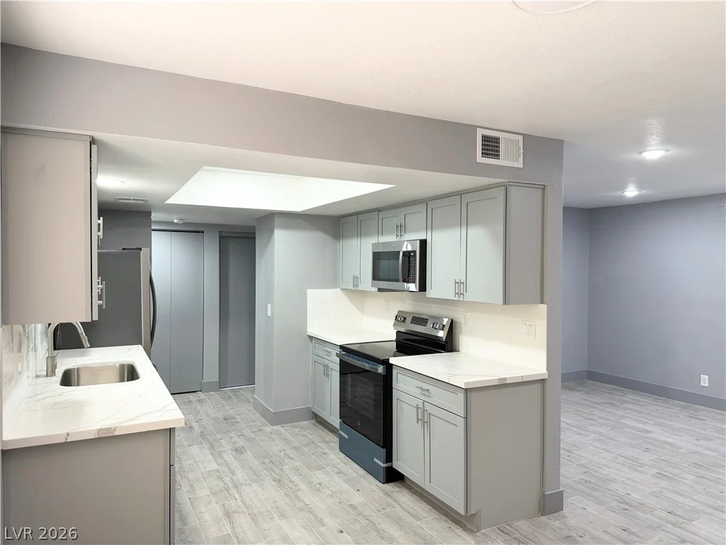 4160 Gannet Circle, Las Vegas, NV 89103