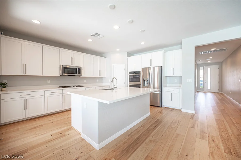 10184 Ocher Valley, Las Vegas, NV 89178