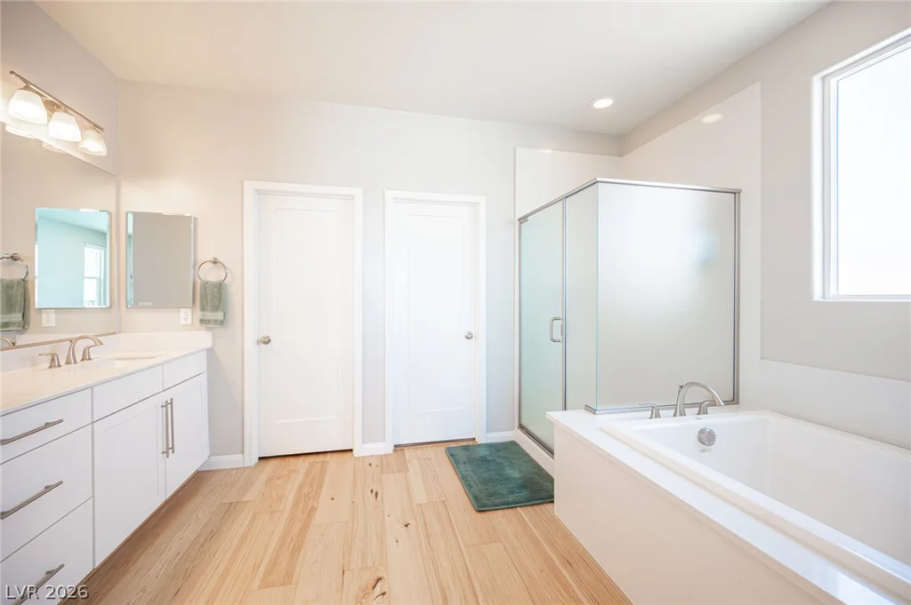 10184 Ocher Valley, Las Vegas, NV 89178
