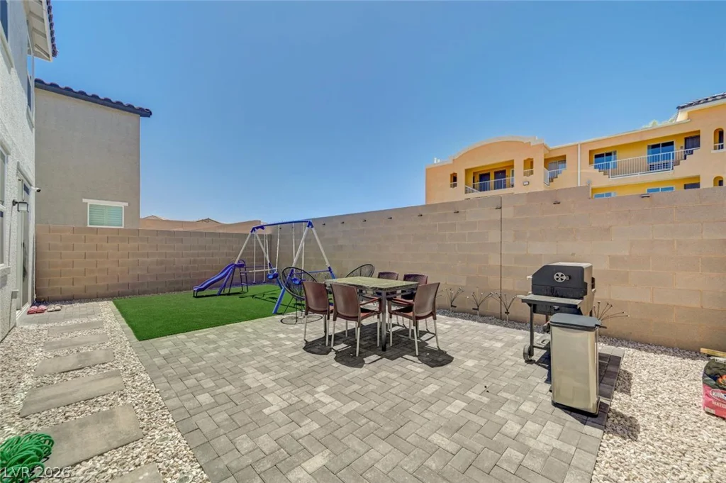 2663 Sierra Grande, Las Vegas, NV 89121