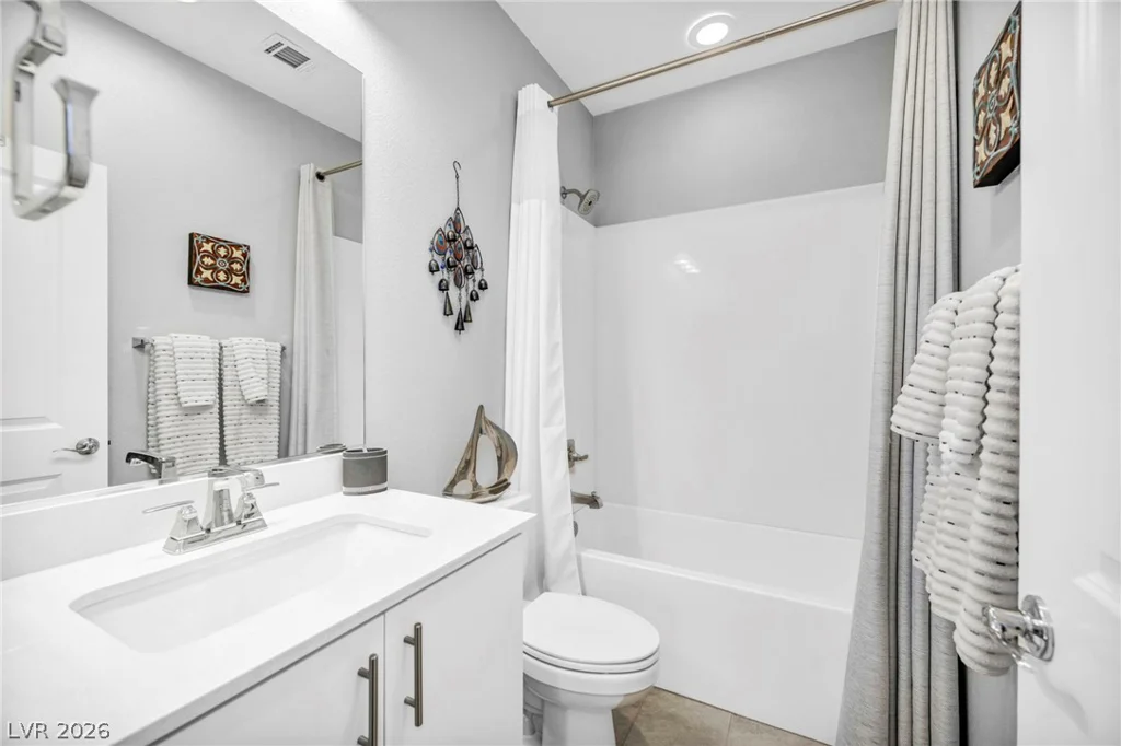 11512 Fleet Wing, Las Vegas, NV 89138