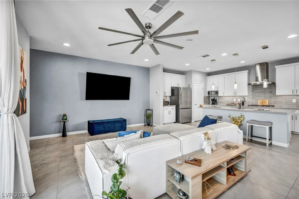 11512 Fleet Wing, Las Vegas, NV 89138