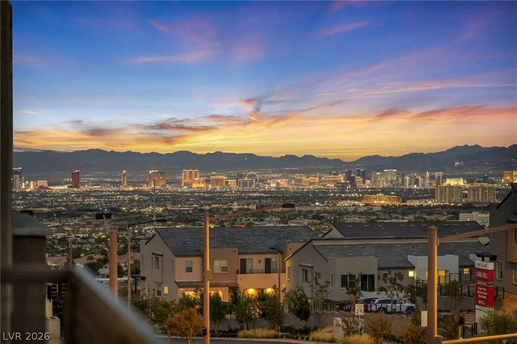 11512 Fleet Wing, Las Vegas, NV 89138