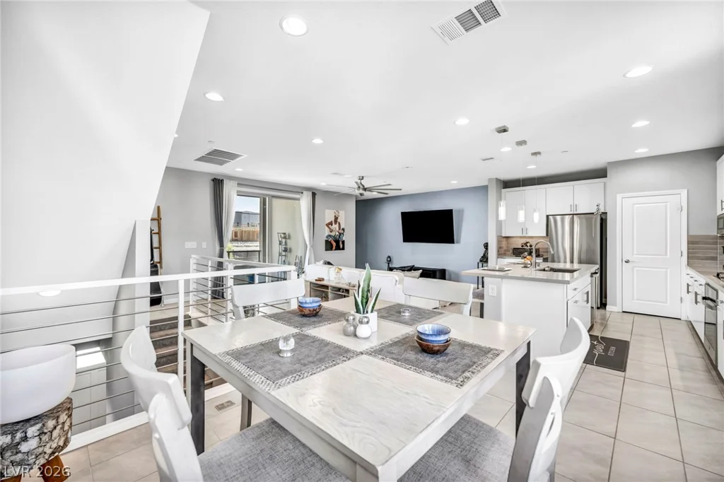 11512 Fleet Wing, Las Vegas, NV 89138