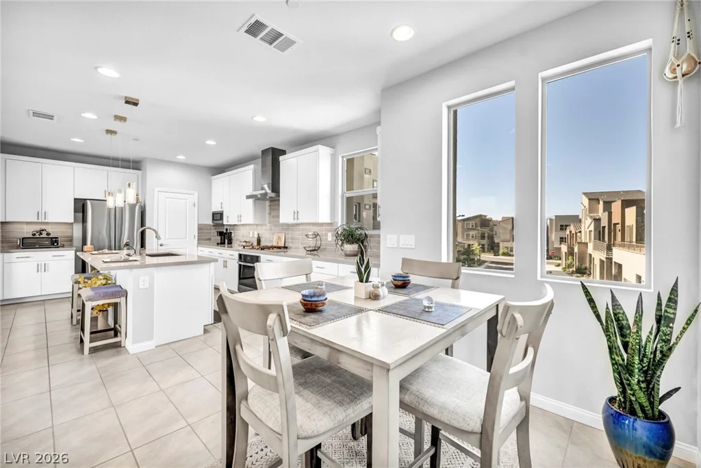 11512 Fleet Wing, Las Vegas, NV 89138
