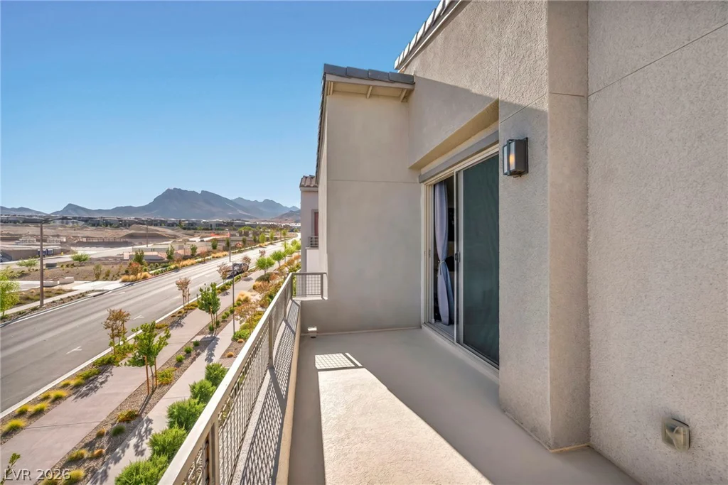 11512 Fleet Wing, Las Vegas, NV 89138