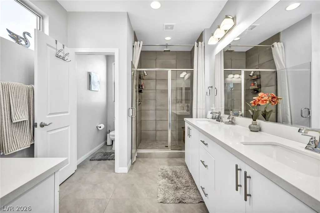 11512 Fleet Wing, Las Vegas, NV 89138