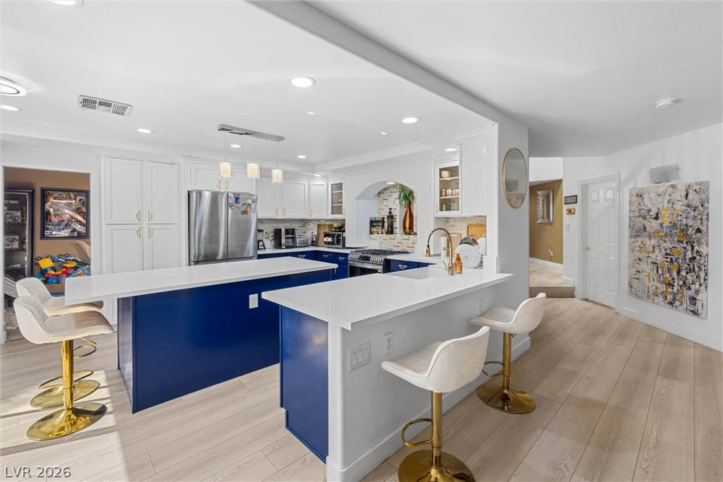 8086 Avalon Island, Las Vegas, NV 89139