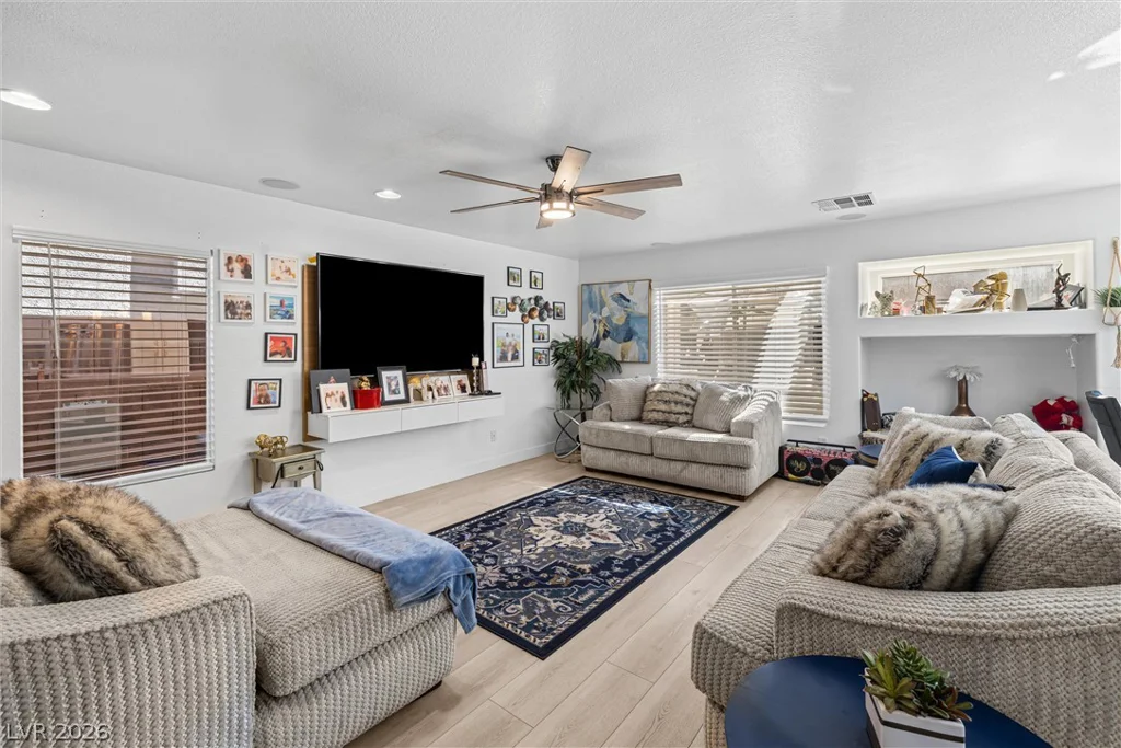 8086 Avalon Island, Las Vegas, NV 89139