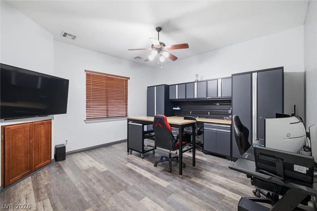 3890 Oakleaf, Pahrump, NV 89048