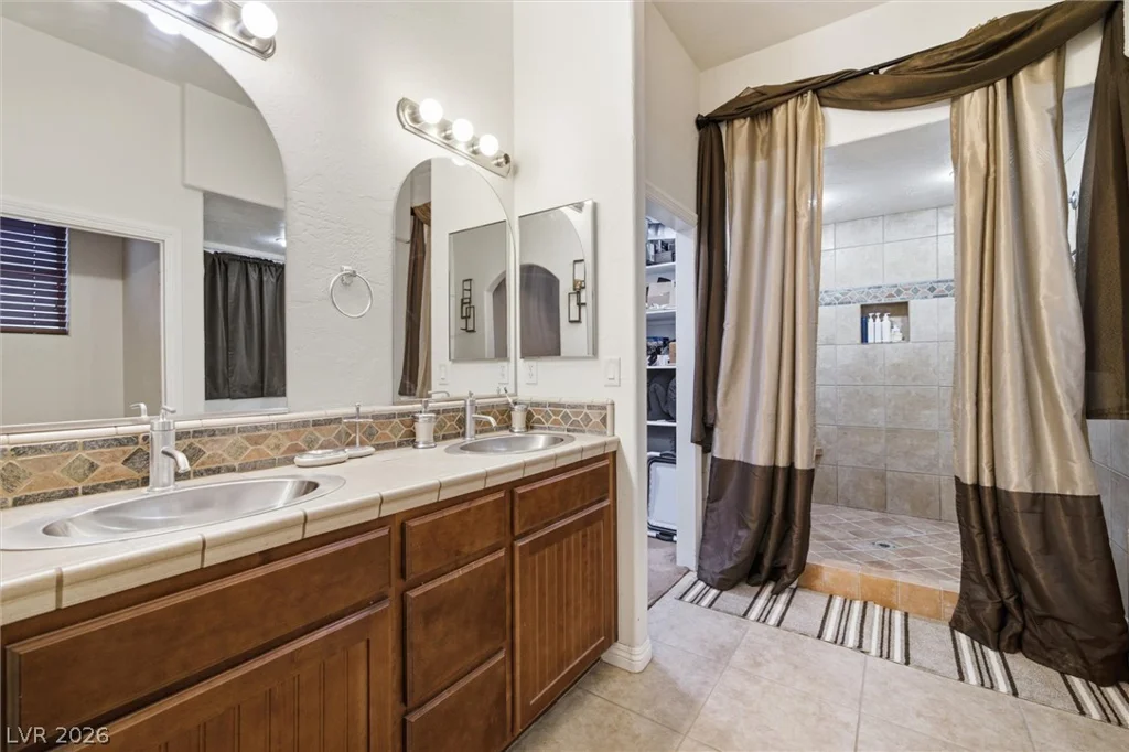 3890 Oakleaf, Pahrump, NV 89048