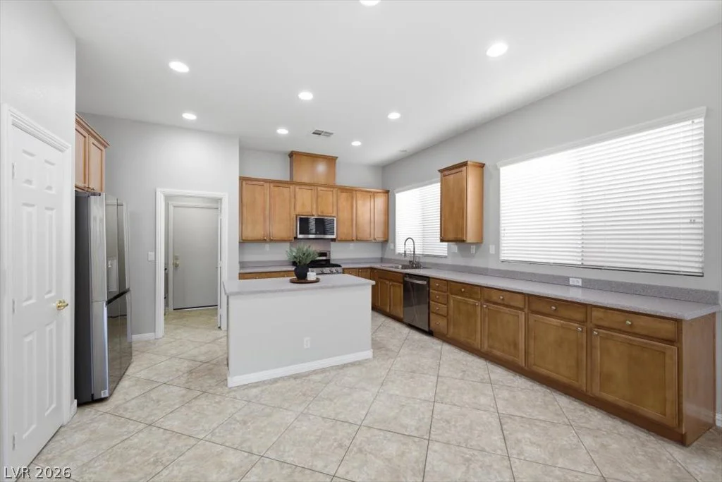 6552 Arrowbear, North Las Vegas, NV 89084