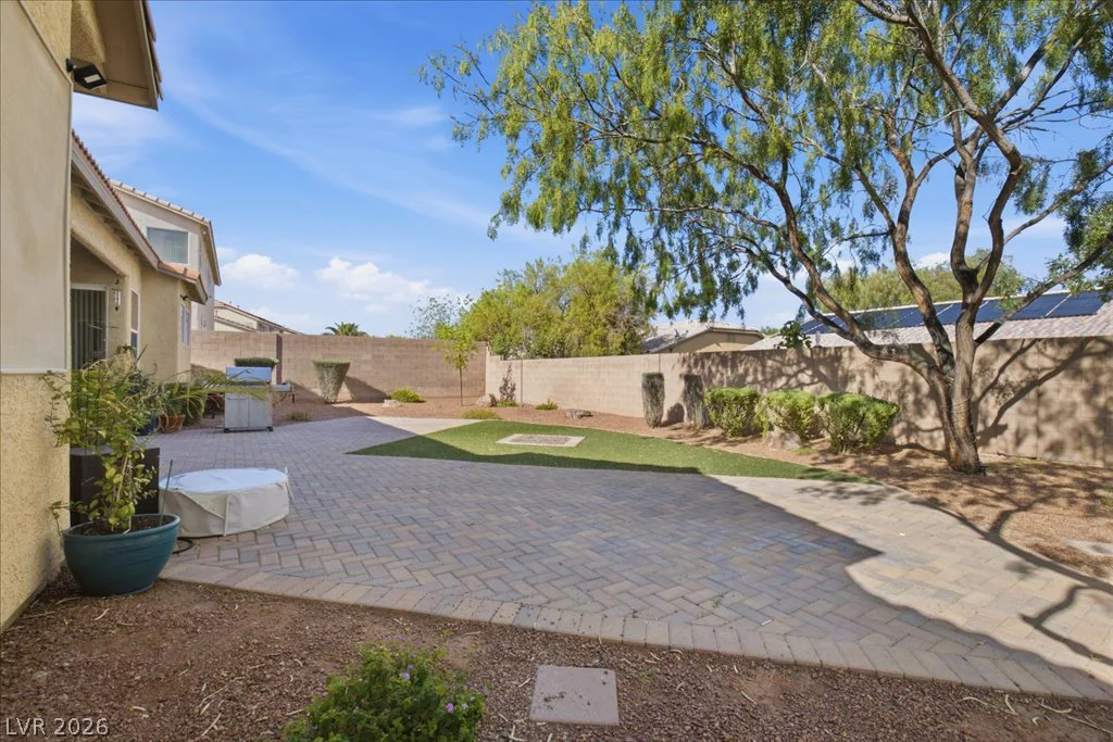 6552 Arrowbear, North Las Vegas, NV 89084