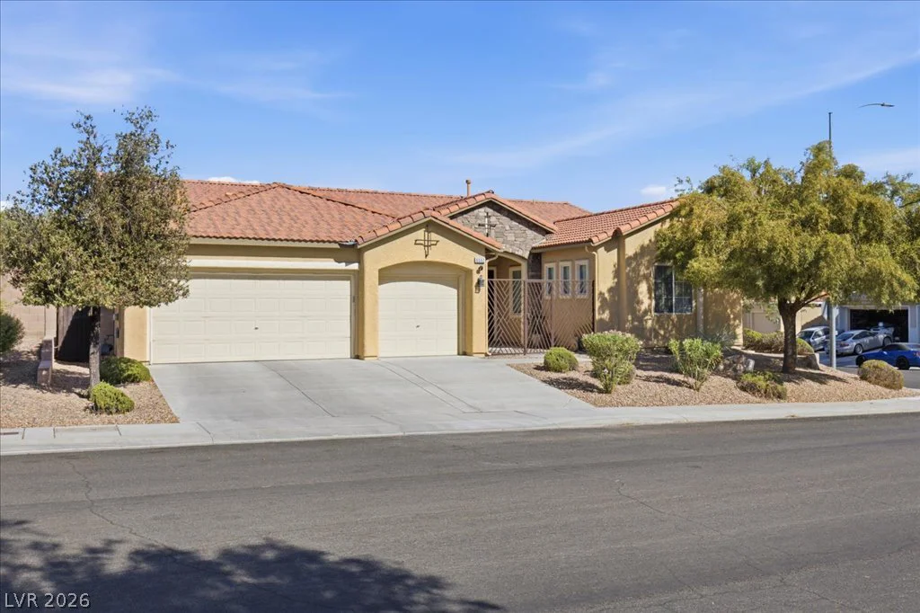 6552 Arrowbear, North Las Vegas, NV 89084