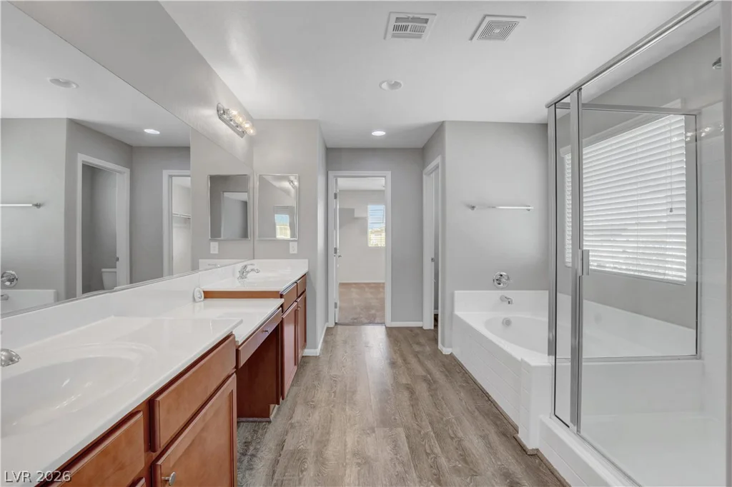 2107 Saybrook, North Las Vegas, NV 89081