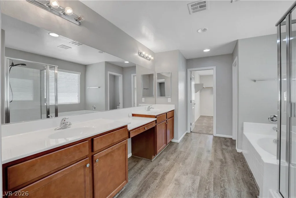 2107 Saybrook, North Las Vegas, NV 89081