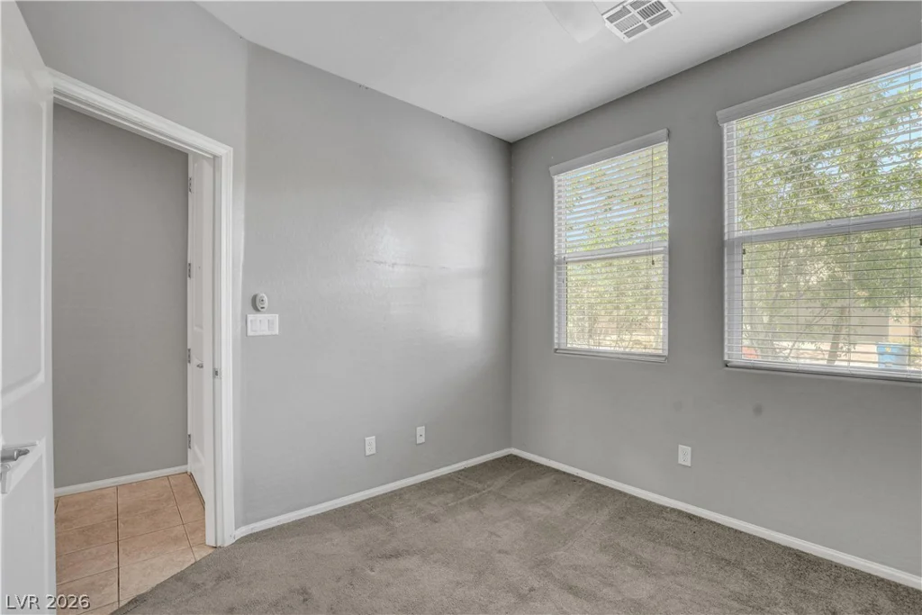2107 Saybrook, North Las Vegas, NV 89081