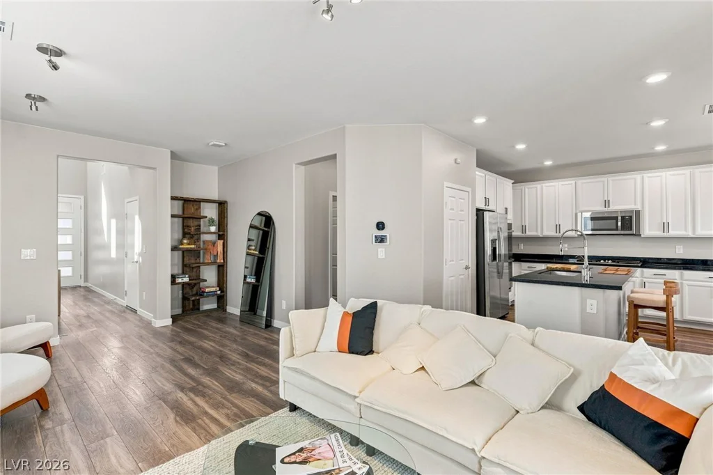 12388 Liberty Beacon, Las Vegas, NV 89138