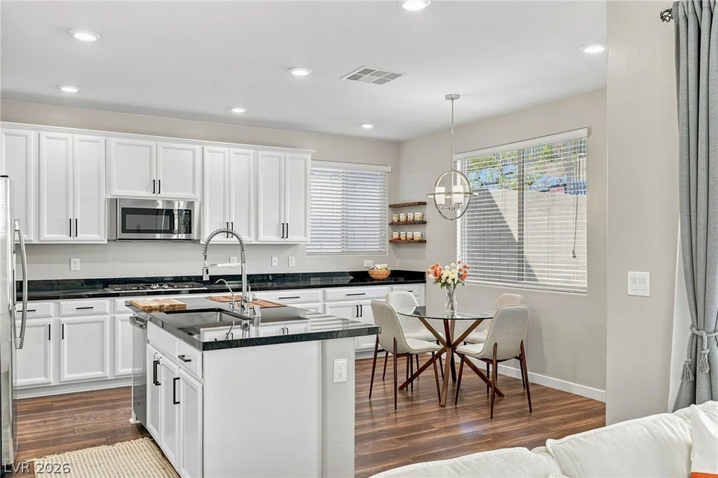 12388 Liberty Beacon, Las Vegas, NV 89138