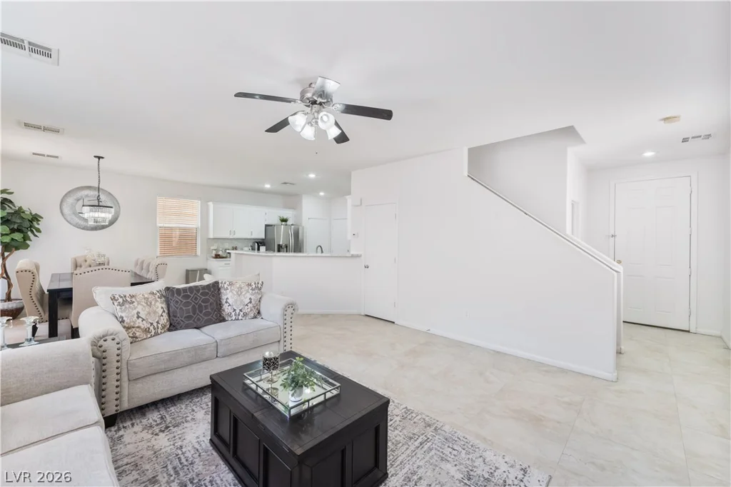 404 Copper Pine, North Las Vegas, NV 89031