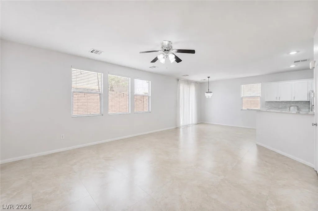 404 Copper Pine, North Las Vegas, NV 89031