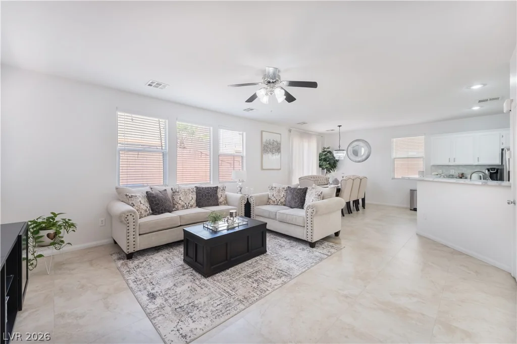 404 Copper Pine, North Las Vegas, NV 89031