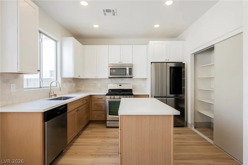 5116 Yellow Dawn, Las Vegas, NV 89130