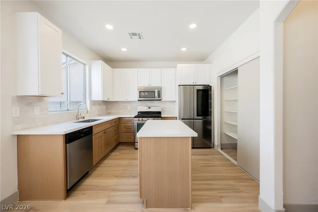 5116 Yellow Dawn, Las Vegas, NV 89130