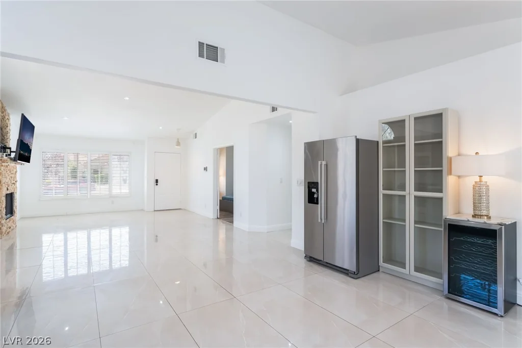 9028 Cypress Point, Las Vegas, NV 89117