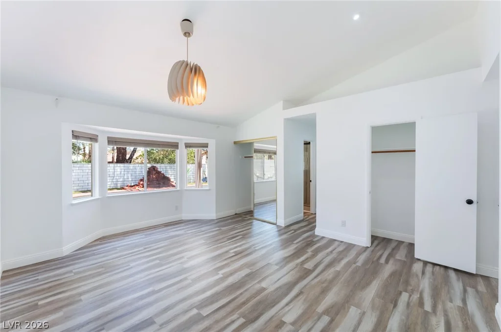 9028 Cypress Point, Las Vegas, NV 89117