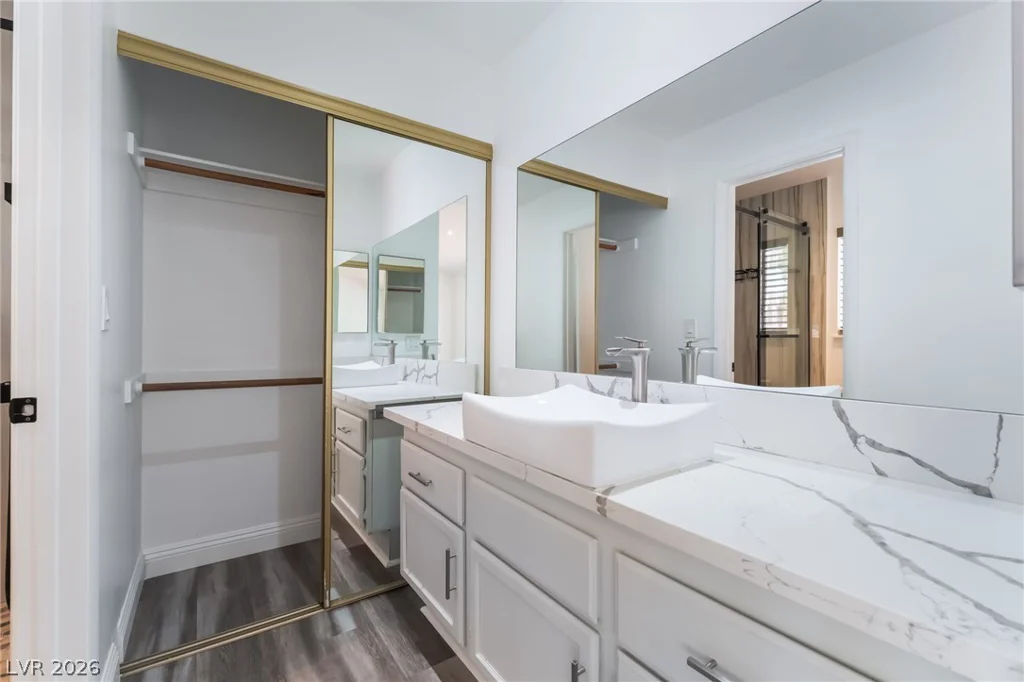 9028 Cypress Point, Las Vegas, NV 89117