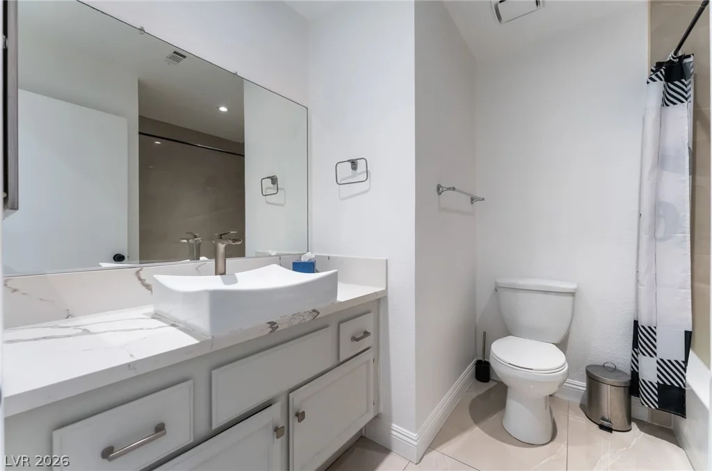 9028 Cypress Point, Las Vegas, NV 89117