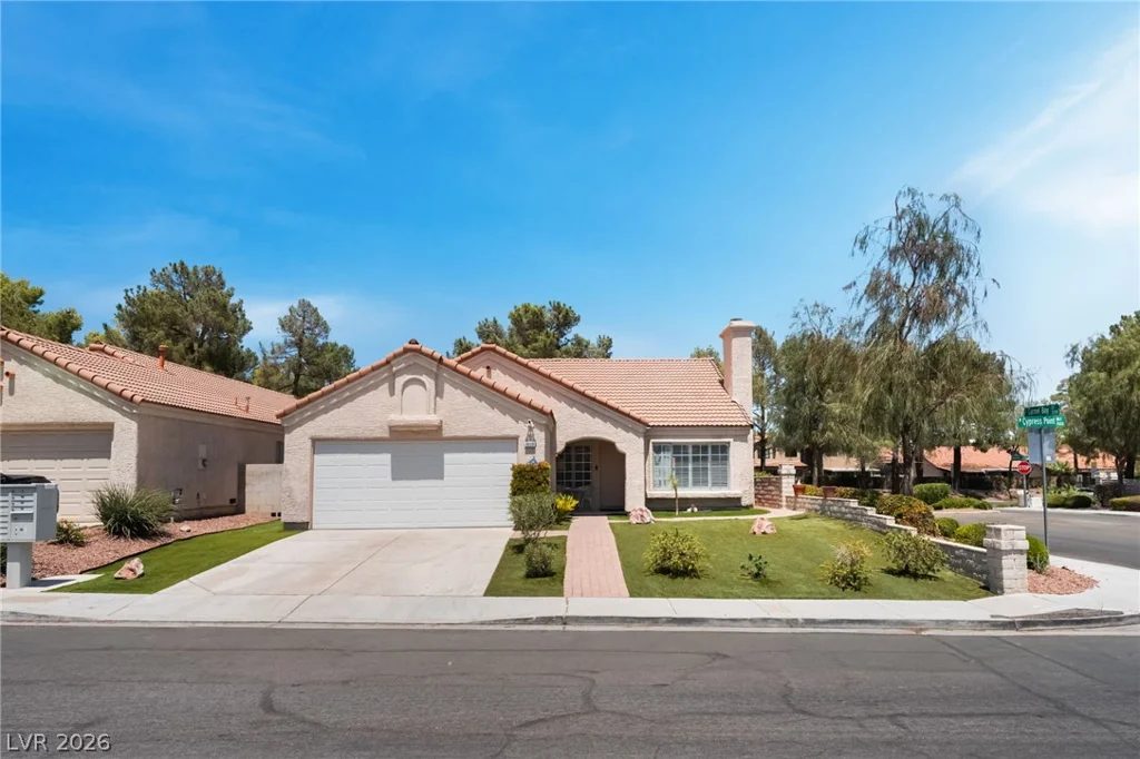 9028 Cypress Point, Las Vegas, NV 89117
