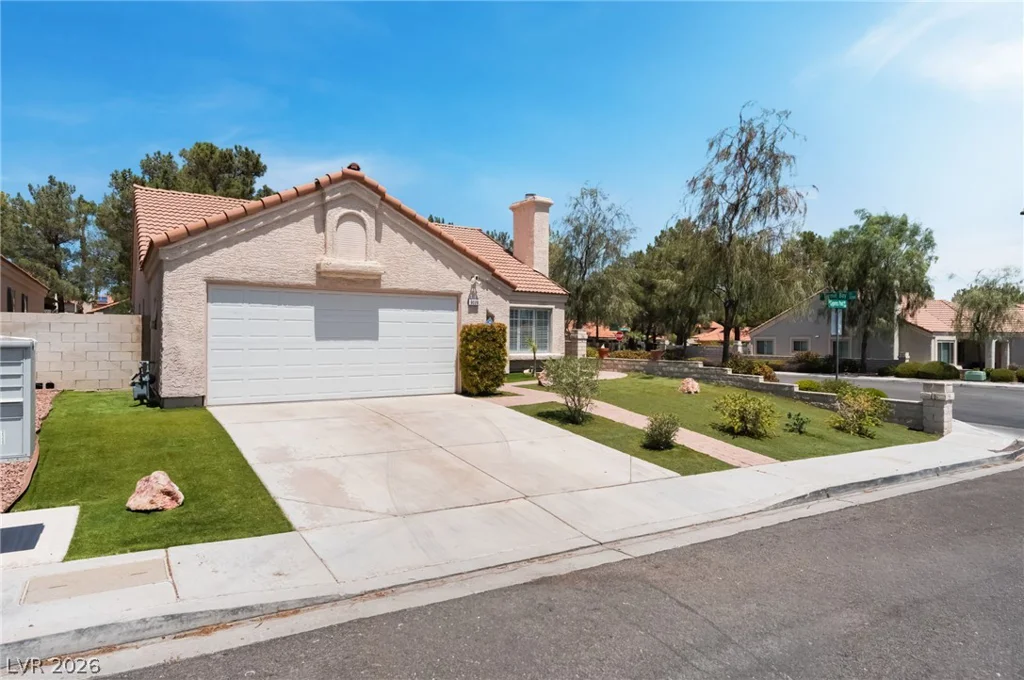 9028 Cypress Point, Las Vegas, NV 89117