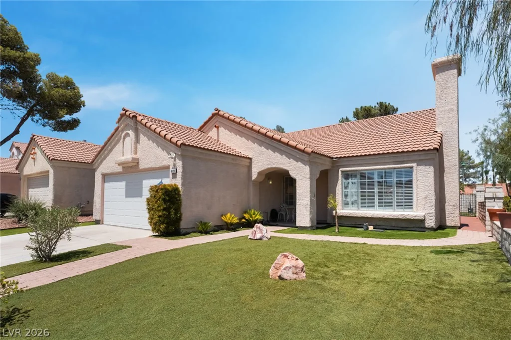 9028 Cypress Point, Las Vegas, NV 89117