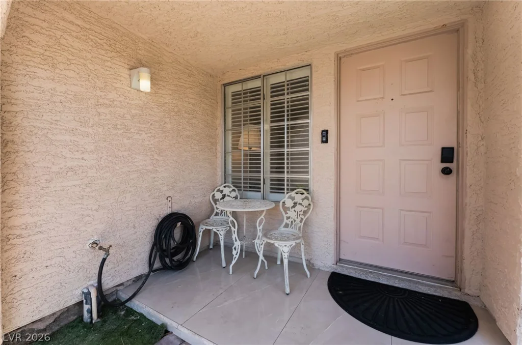 9028 Cypress Point, Las Vegas, NV 89117