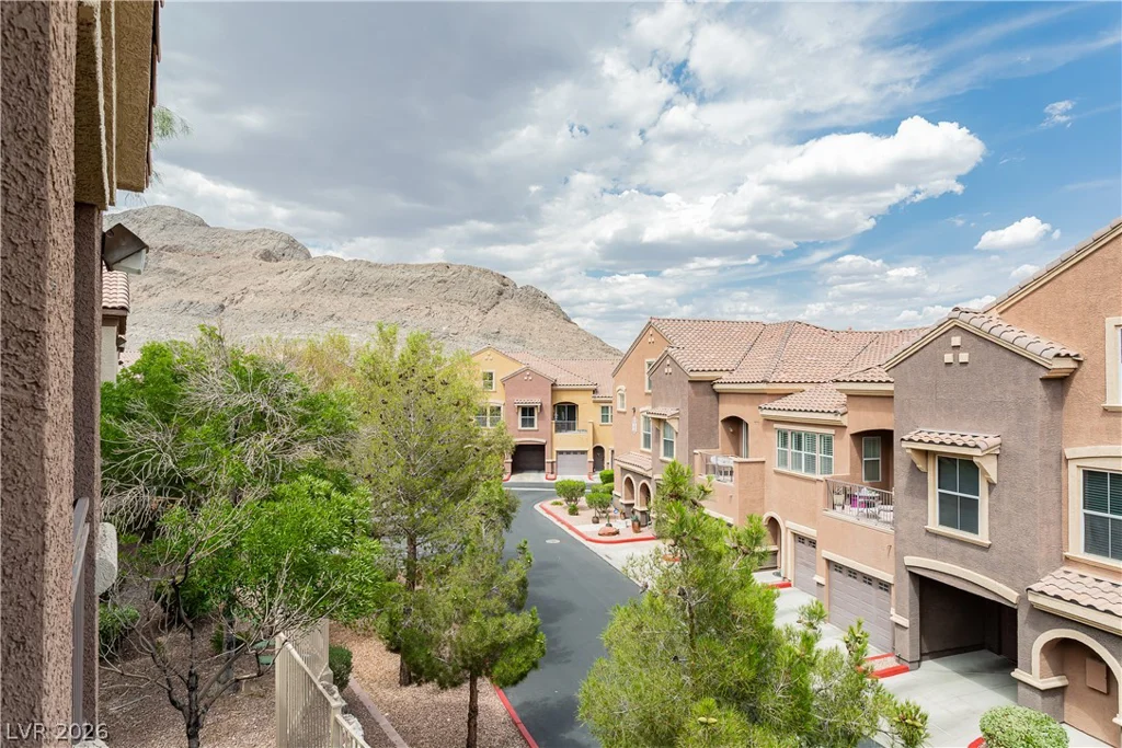 3840 Juno Beach, Las Vegas, NV 89129