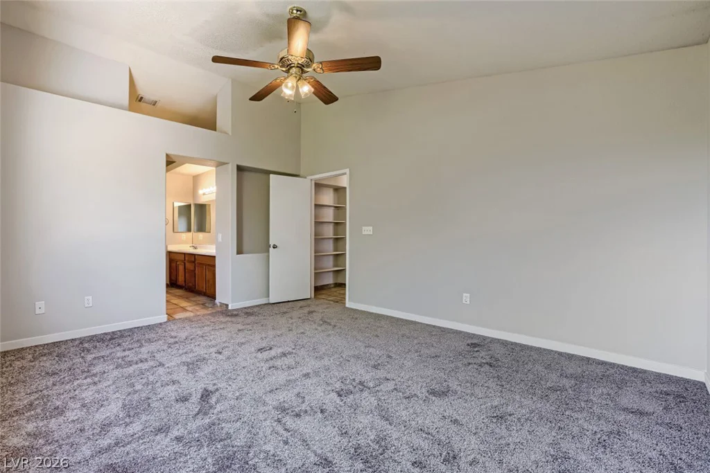 9304 Chilly Pond, Las Vegas, NV 89129