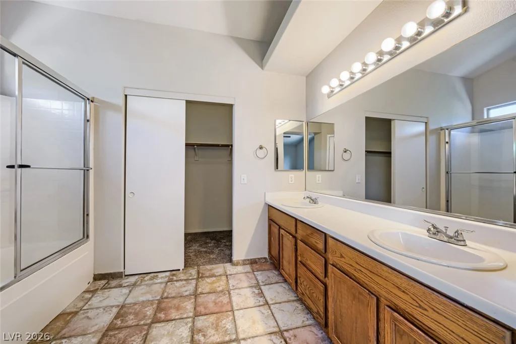 9304 Chilly Pond, Las Vegas, NV 89129