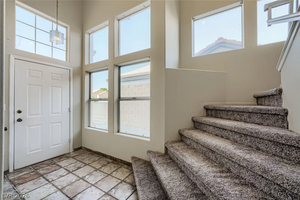 9304 Chilly Pond, Las Vegas, NV 89129