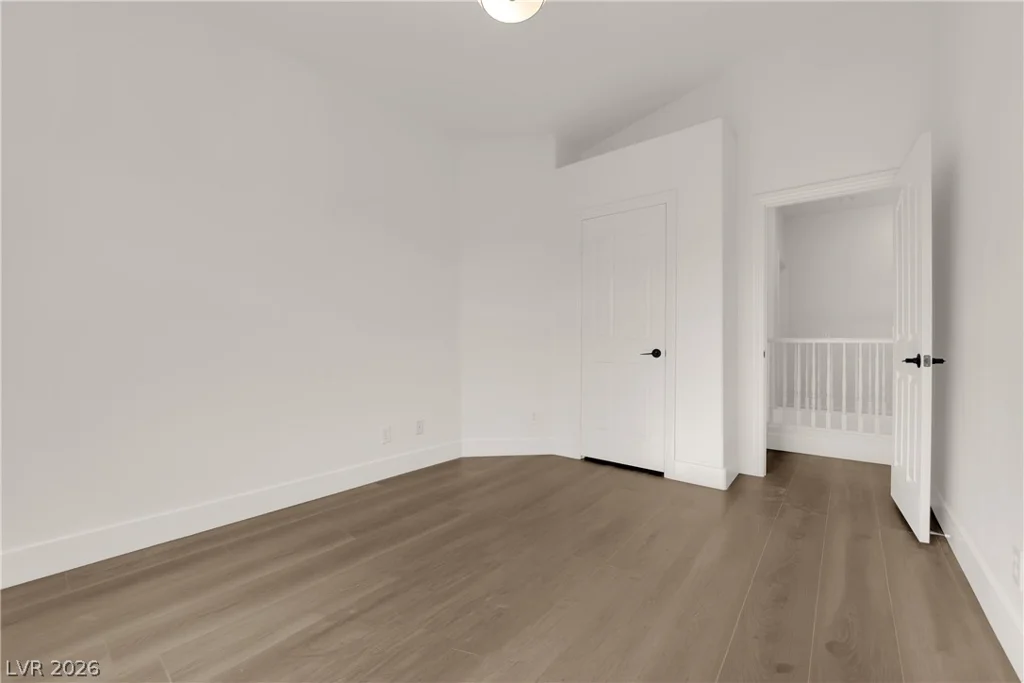 1529 Tillman Falls, Las Vegas, NV 89183