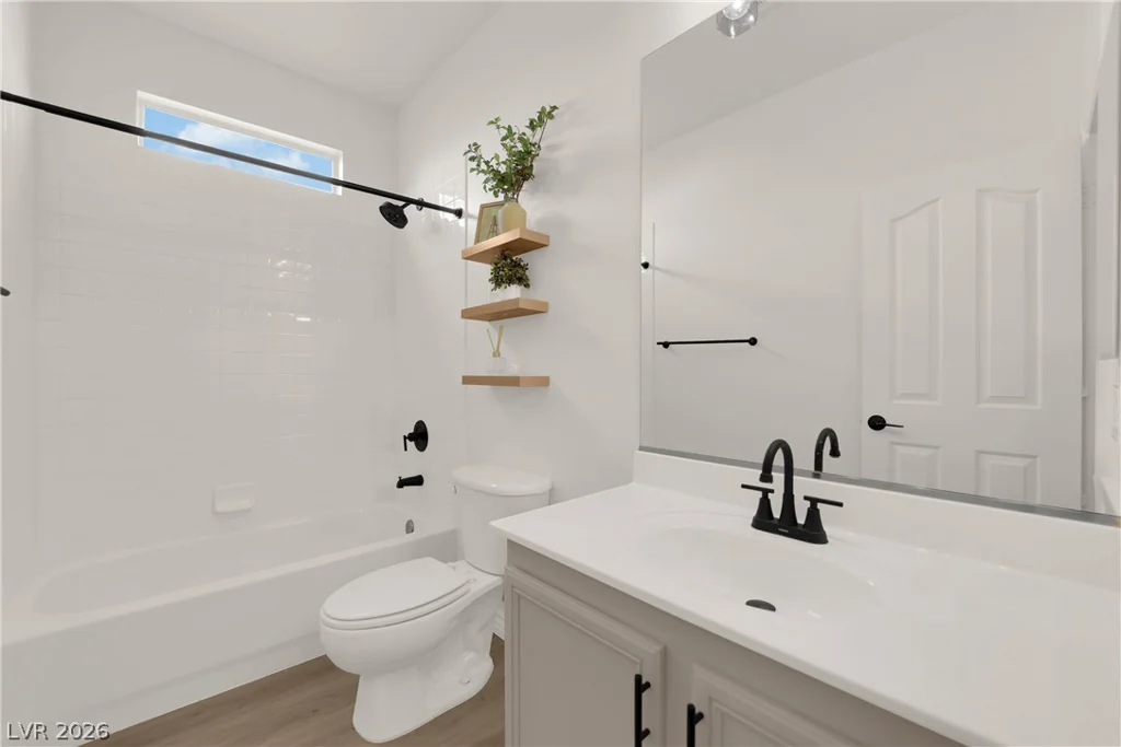 1529 Tillman Falls, Las Vegas, NV 89183