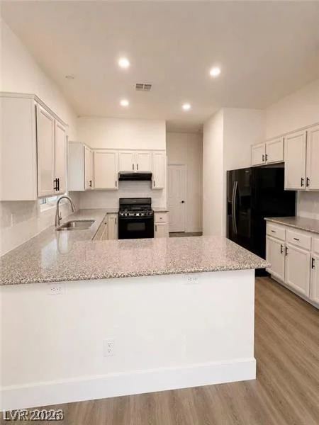 1529 Tillman Falls, Las Vegas, NV 89183