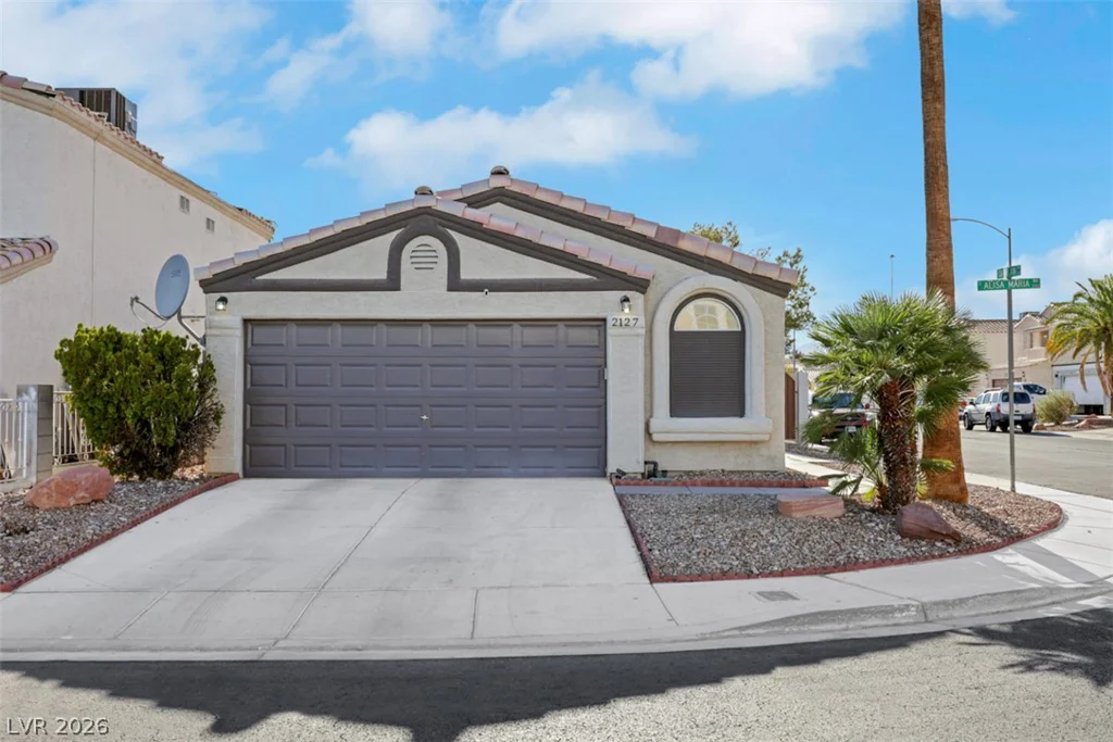 2127 ALISA MARIA, Las Vegas, NV 89104