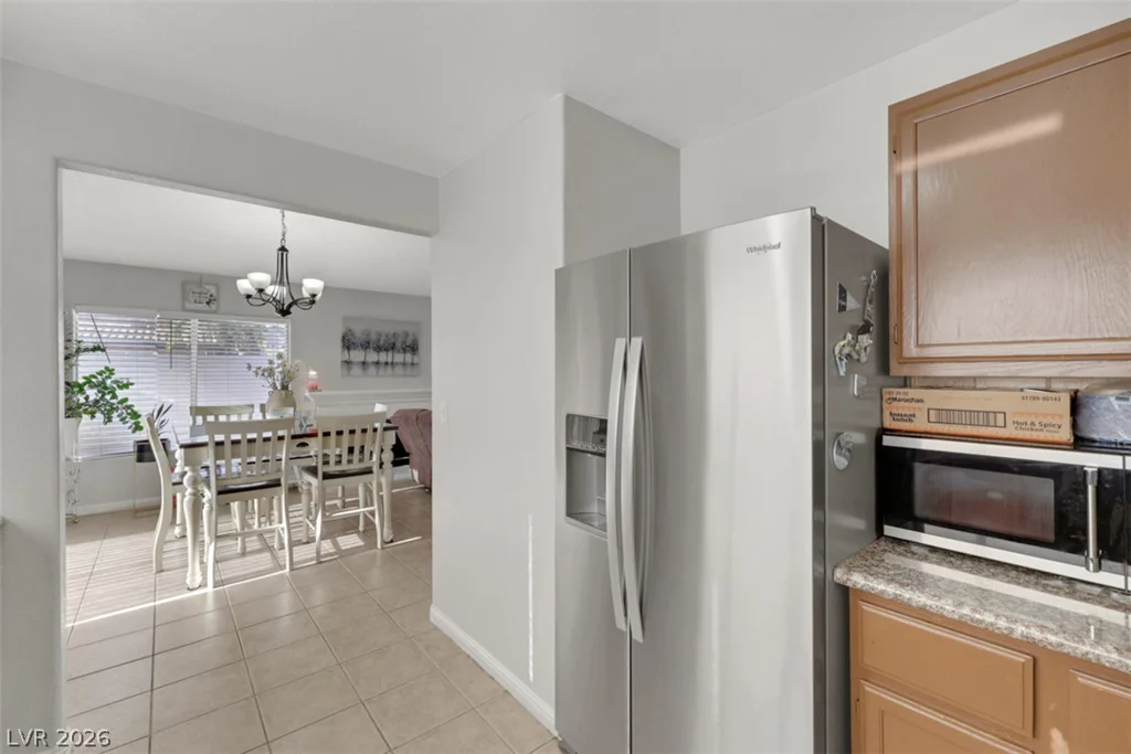 2127 ALISA MARIA, Las Vegas, NV 89104