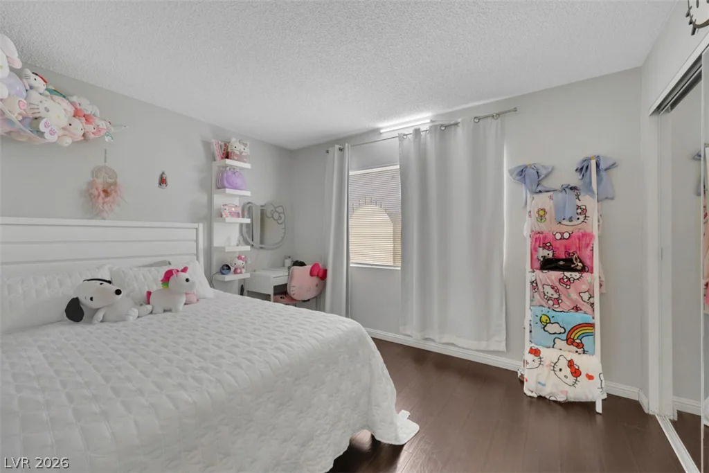 2127 ALISA MARIA, Las Vegas, NV 89104