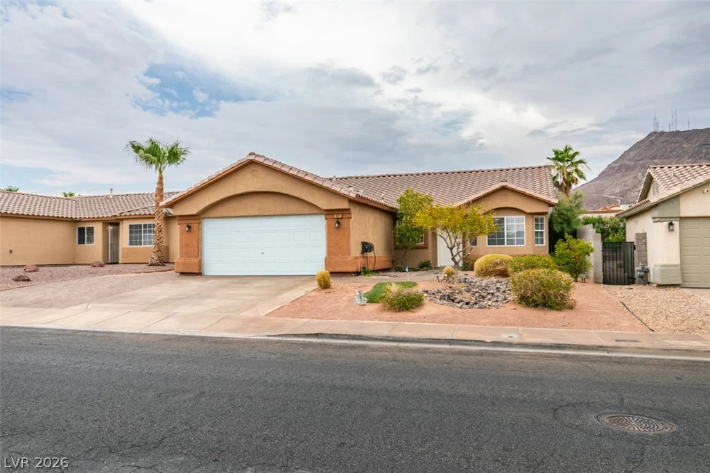 437 Waterwheel Falls, Henderson, NV 89015