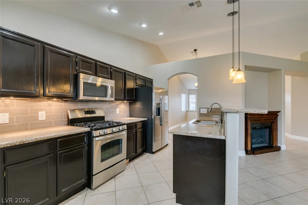437 Waterwheel Falls, Henderson, NV 89015