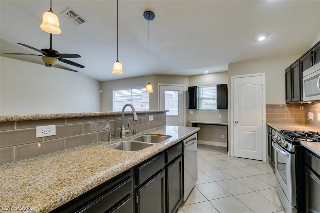 437 Waterwheel Falls, Henderson, NV 89015