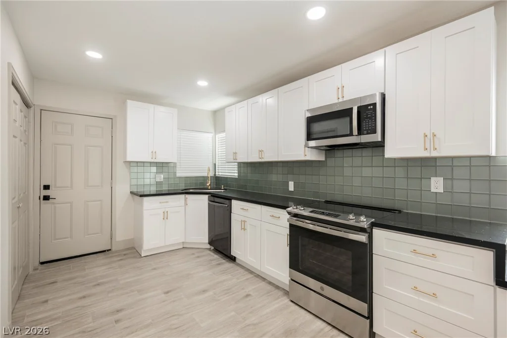 1421 Norman, Las Vegas, NV 89104